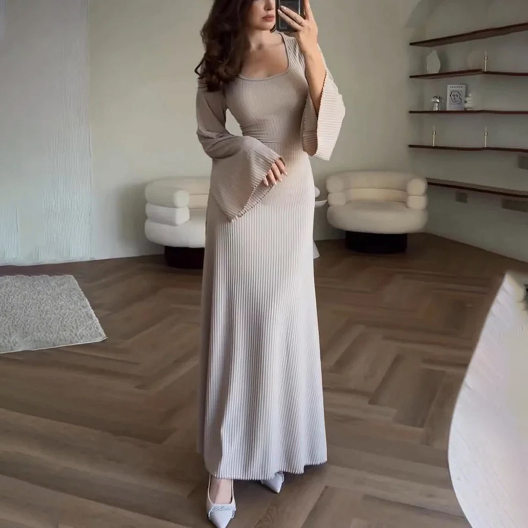 Livia | Elegant Bella Dress