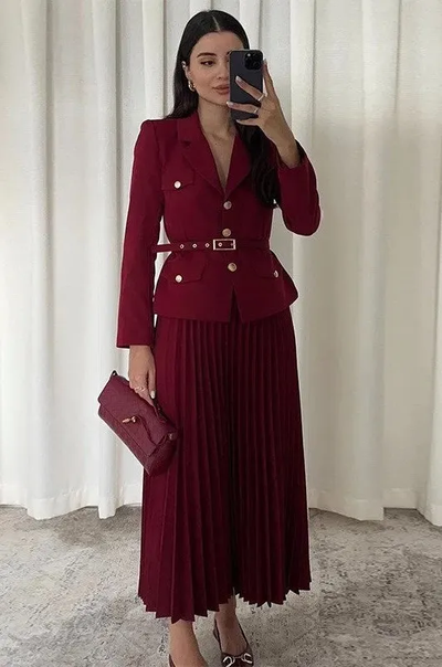 Livia | Pleated Suit